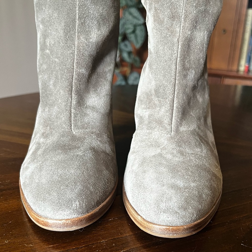 VINCE Casper Leather Knee High Pull-On Boots in Flint Gray Women’s Size 7.5 - Picture 5 of 15